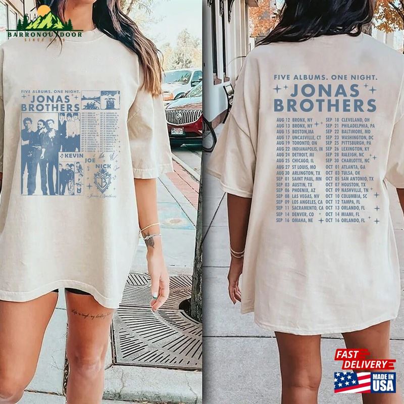 Jonas Brothers Two Sided Shirt Retro Five Albums One Night Tour Dates T-Shirt Classic Jonas Brothers Two Sided Shirt Retro Five Albums One Night Tour Dates T-Shirt Classic
