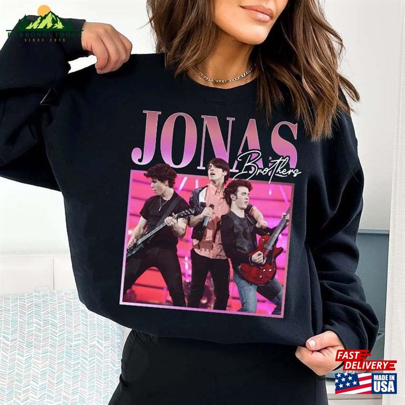 Jonas Brothers Vintage 90S Shirt Five Albums One Night Tour Retro 90 Hoodie T-Shirt Jonas Brothers Vintage 90S Shirt Five Albums One Night Tour Retro 90 Hoodie T-Shirt
