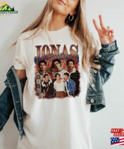 Jonas Brothers Vintage Shirt Joe Homage Five Albums One Night Tour T-Shirt Sweatshirt