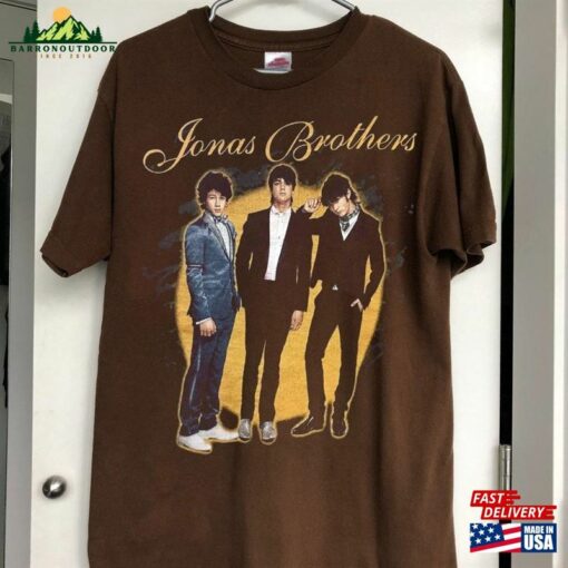 Jonas Brothers Vintage Shirt Retro Band Tee Nostalgic Music Merch Sweatshirt Classic