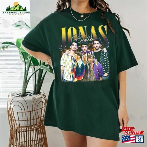 Jonas Brothers Vintage Shirt Tour Graphic Tee Concert 2023 Retro Unisex Gift Classic T-Shirt