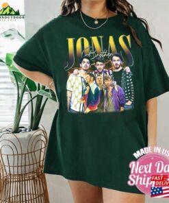 Jonas Brothers Vintage Shirt Tour Graphic Tee Concert 2023 Retro Unisex Gift Hoodie T-Shirt