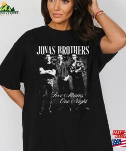 Jonas Brothers Vintage T-Shirt 2023 Tour Shirt Five Albums One Night Tee Sweatshirt Hoodie