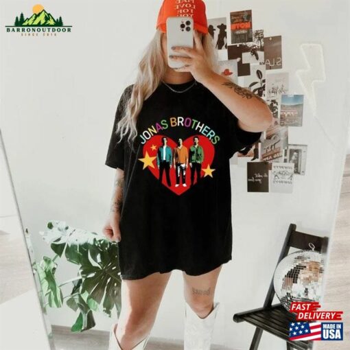Jonas Brothers Vintage T-Shirt Five Albums One Night Tour Shirt 2023 Classic Hoodie