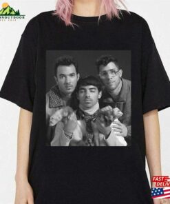 Jonas Brothers Vintage T-Shirt Five Albums One Night Tour Shirt Classic