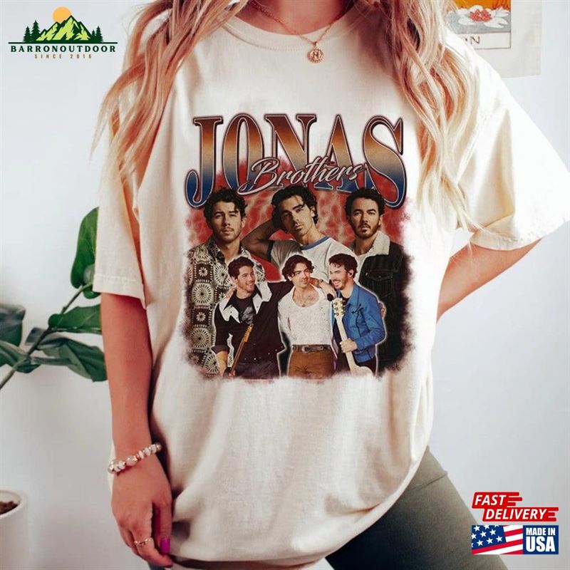Jonas Brothers Vintage T-Shirt Five Albums One Night Tour Shirt Classic Sweatshirt Jonas Brothers Vintage T-Shirt Five Albums One Night Tour Shirt Classic Sweatshirt