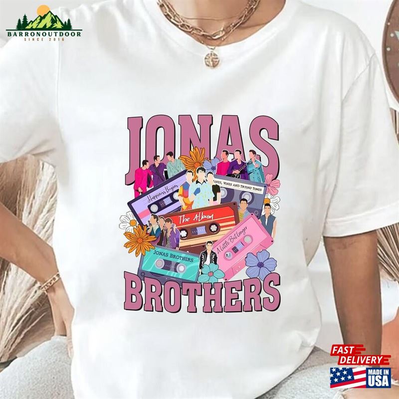 Jonas Brothers Vintage T-Shirt Five Albums One Night Tour Sweatshirt 2023 Unisex Jonas Brothers Vintage T-Shirt Five Albums One Night Tour Sweatshirt 2023 Unisex