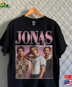 Jonas Brothers Vintage Tee Concert T-Shirt Five Albums One Night Tour Shirt 90 Unisex