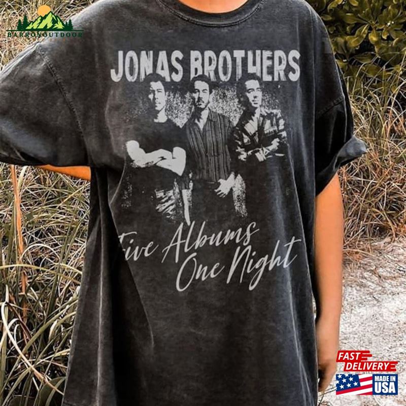 Jonas Five Albums One Night Tour Shirt Brothers Vintage T-Shirt 2023 Sweatshirt Jonas Five Albums One Night Tour Shirt Brothers Vintage T-Shirt 2023 Sweatshirt