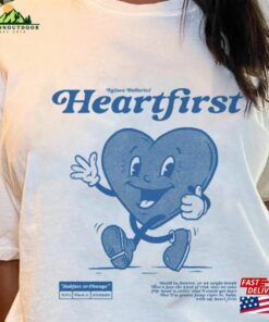 Kelsie Heartfirst Aesthetic Shirt 2023 Unisex T-Shirt Classic Sweatshirt