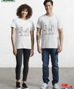 Kid Drawing Of Happy Family Essential T-Shirt Classic