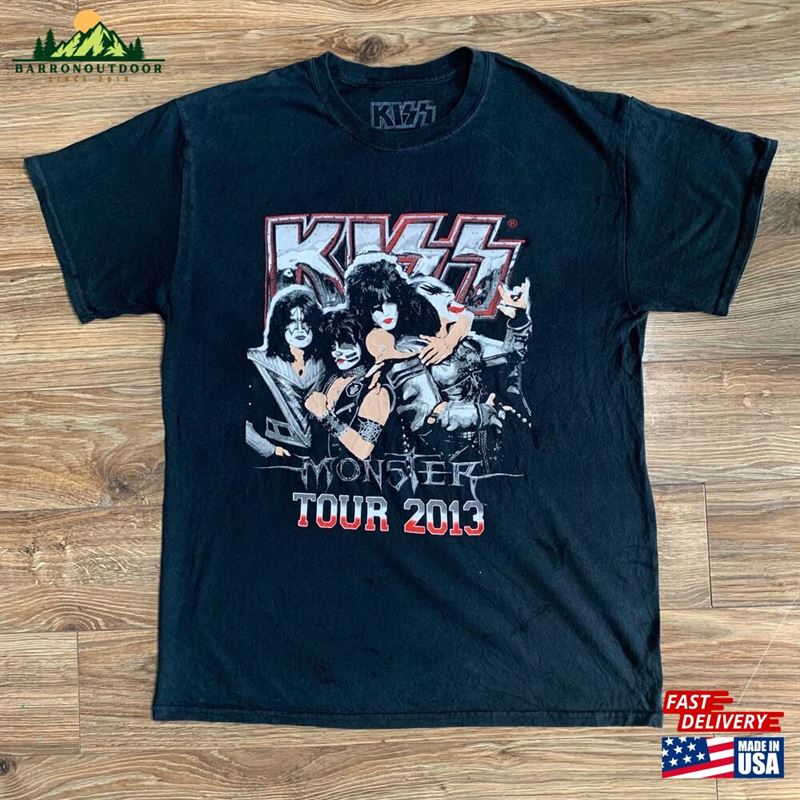 Kiss World Tour Concert T-Shirt Classic Kiss World Tour Concert T-Shirt Classic