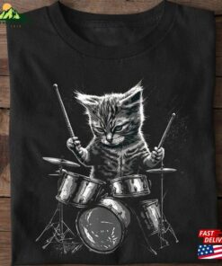 Kitten Rock Band Drummer Cat Playing Drums T-Shirt Rocker Shirt Lovers Gift Classic