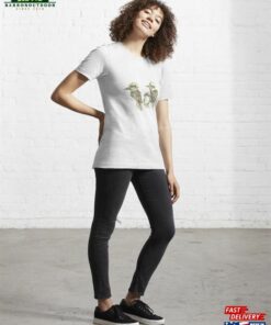 Kookaburra Family Essential T-Shirt Sweatshirt 3 Kookaburra Family Essential T Shirt Sweatshirt 4