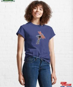 La Dame Libellule (The Lady Dragonfly) Classic T-Shirt Sweatshirt
