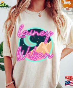Lainey Wilson Cowboy Neon T-Shirt Retro Sweatshirt Country Music Shirt Unisex