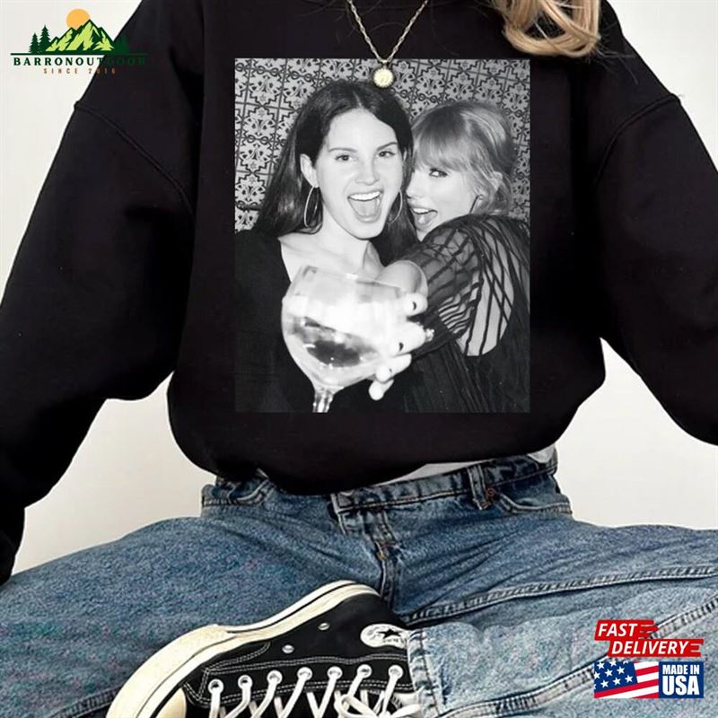 Lana Del Rey With Taylorr Shirt Blue Banisters Album Hoodie T-Shirt Lana Del Rey With Taylorr Shirt Blue Banisters Album Hoodie T-Shirt