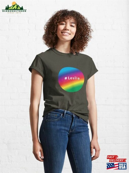 Leslie Name Sweatshirt Unisex