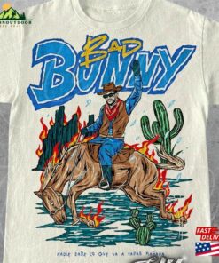 Limited Bad Bunny Vintage T-Shirt Gift For Woman And Man Unisex Sweatshirt Hoodie