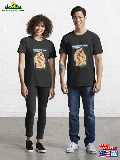 Live Show And Band Essential T-Shirt Sweatshirt