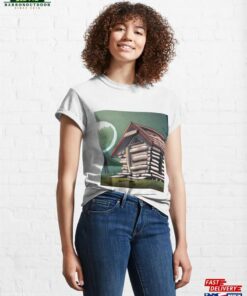 Log Cabin With Full Moon In Background Classic T-Shirt Hoodie Unisex