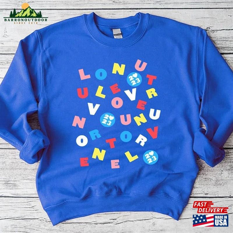 Love On Tour Sweater Crewneck Lot Sweatshirt T-Shirt Classic Love On Tour Sweater Crewneck Lot Sweatshirt T-Shirt Classic