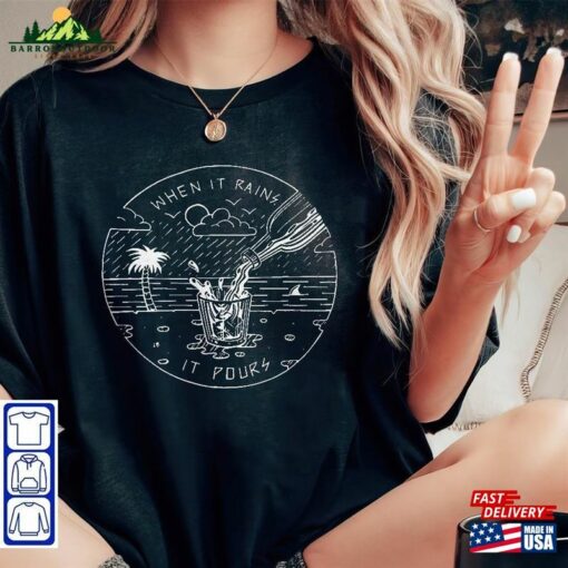 Luke Combs T-Shirt Swetshirt Hoodie When It Rains Pours Shirt World Tour 2022 Sweatshirt