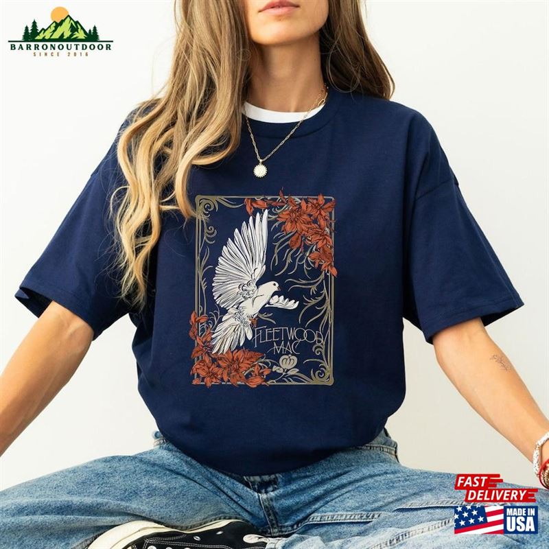Mac Dove Tee Vintage Fleetwood Band Shirt Stevie Nicks Sisters Of The Moon T-Shirt Classic Mac Dove Tee Vintage Fleetwood Band Shirt Stevie Nicks Sisters Of The Moon T-Shirt Classic