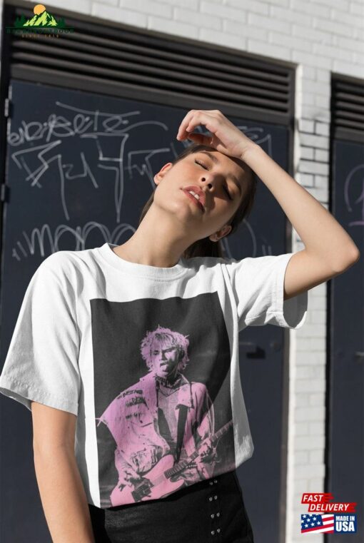 Machine Gun Kelly T-Shirt Mgk Merch Tee Sweatshirt Classic