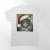 Maine Coon Cat In A Santa Hat Classic T-Shirt Unisex