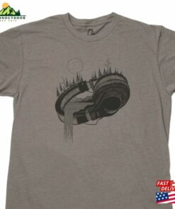 Mens Tshirt Headphones And Nature Landscape Music Lover Gift For Men Classic Sweatshirt