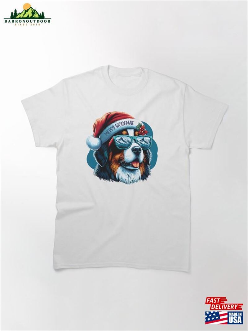 Merry Woofmas! Classic T-Shirt Hoodie Merry Woofmas! Classic T-Shirt Hoodie
