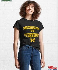 Michigan Vs Everyone Vintage Revenge Tour T-Shirt Classic Sweatshirt