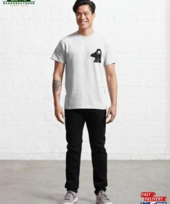 Minimalist Distressed Fern Sousou No Frieren Beyond Journeys End Anime Character Sweatshirt T-Shirt