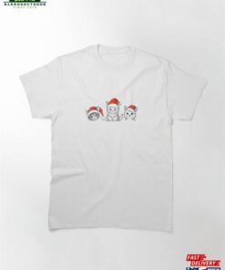 Minimalist Style Three Cats With Christmas Hats Classic T Shirt Hoodie 2