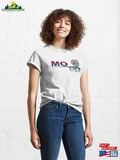 Mo Usa Written Textile Design Classic T-Shirt Hoodie