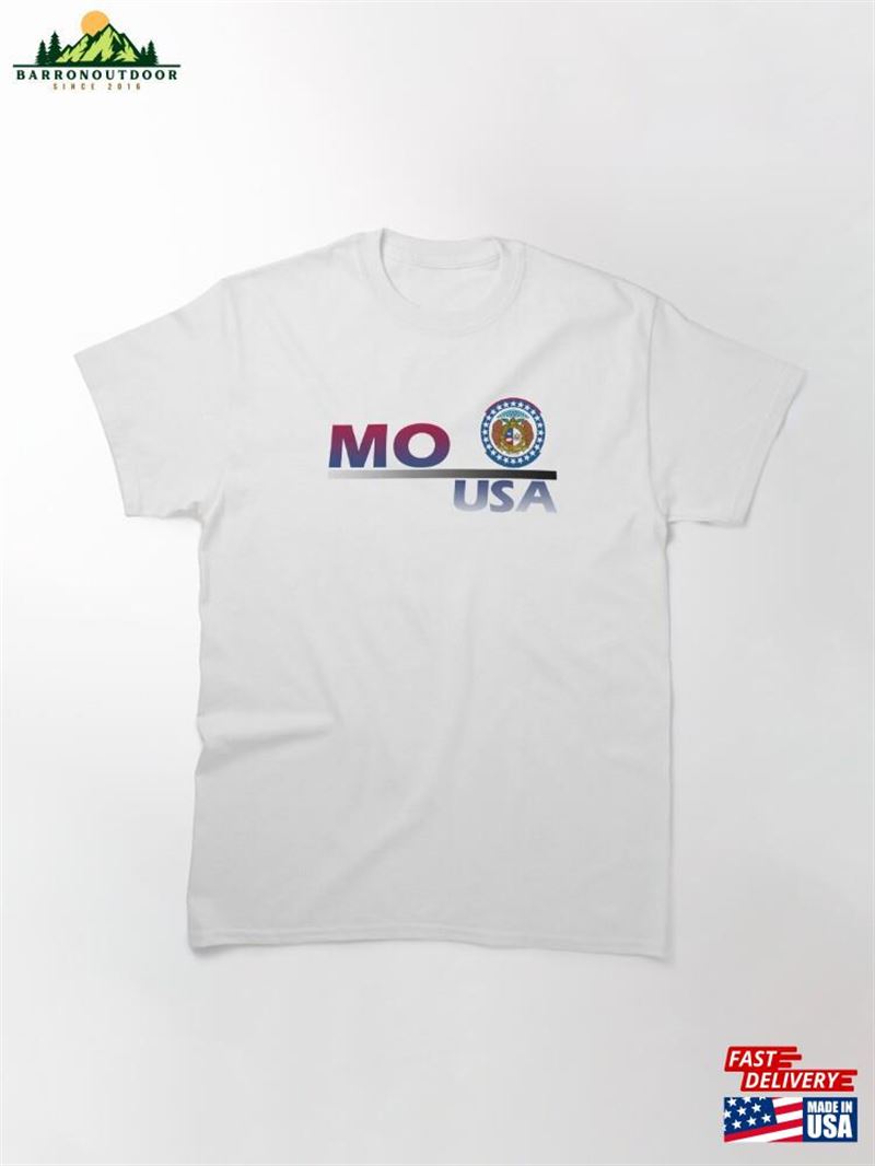 Mo Usa Written Textile Design Classic T-Shirt Hoodie Mo Usa Written Textile Design Classic T-Shirt Hoodie