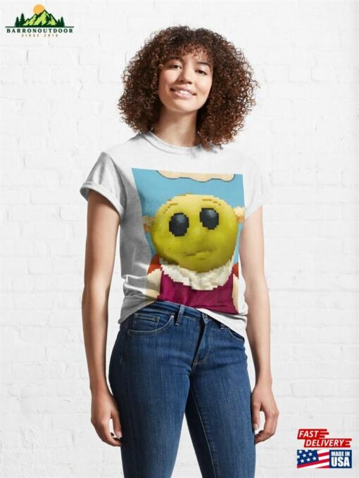 Mona Pixel Art Classic T-Shirt Sweatshirt