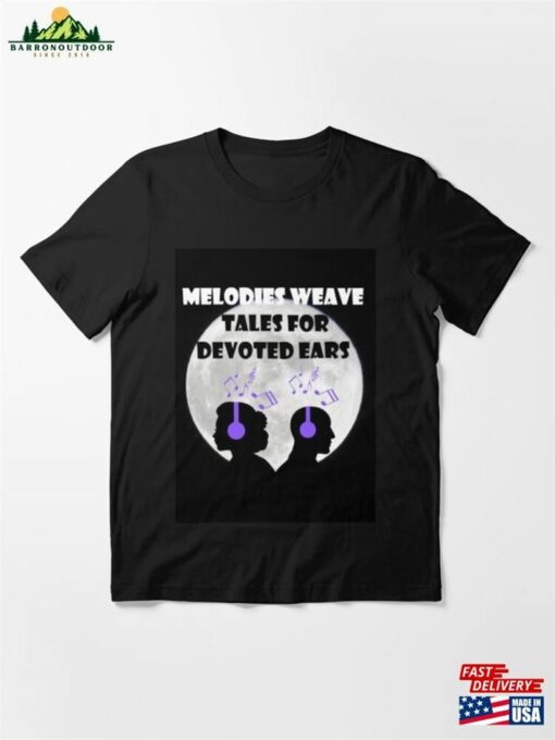 Moonlight’s Duet Beneath The Moon Essential T-Shirt Classic
