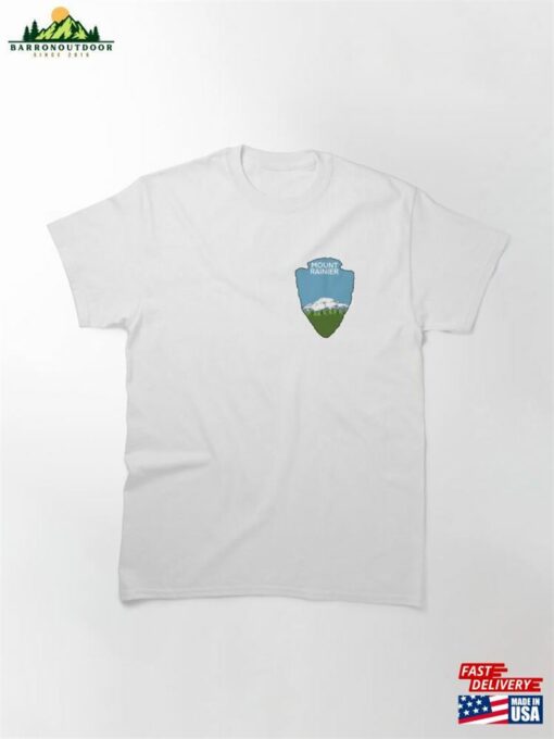 Mount Rainier National Park Classic T-Shirt Hoodie