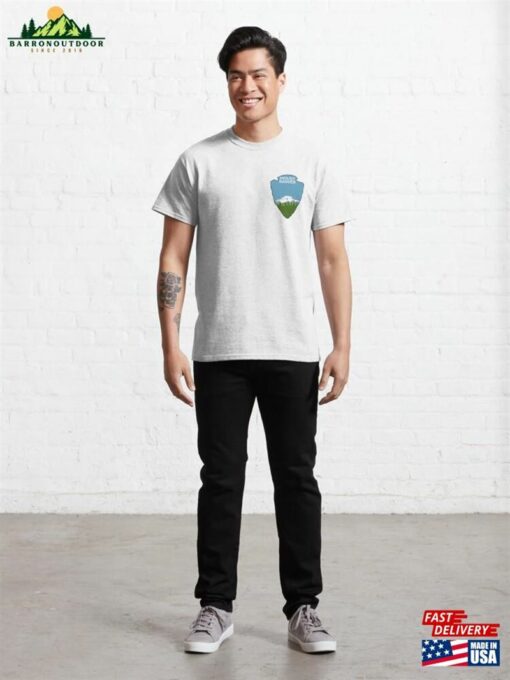 Mount Rainier National Park Classic T-Shirt Hoodie