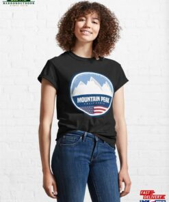 Mountain Peak California Ski Resort Classic T-Shirt Unisex