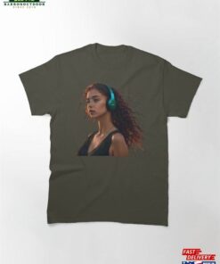 Music Is Live Classic T-Shirt Unisex
