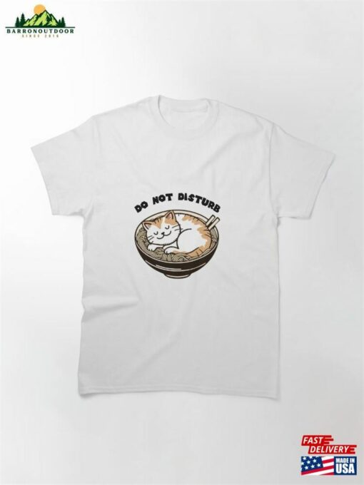 Napping Cat’s Noodle Haven Peaceful Slumber In A Brown Bowl Classic T-Shirt Hoodie Sweatshirt