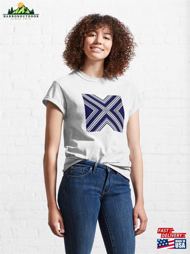 Navy White Geometric Classic T-Shirt Sweatshirt Navy White Geometric Classic T-Shirt Sweatshirt