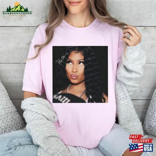 Nicki Minaj Album Fan Friendly Chic Sweatshirt Unisex