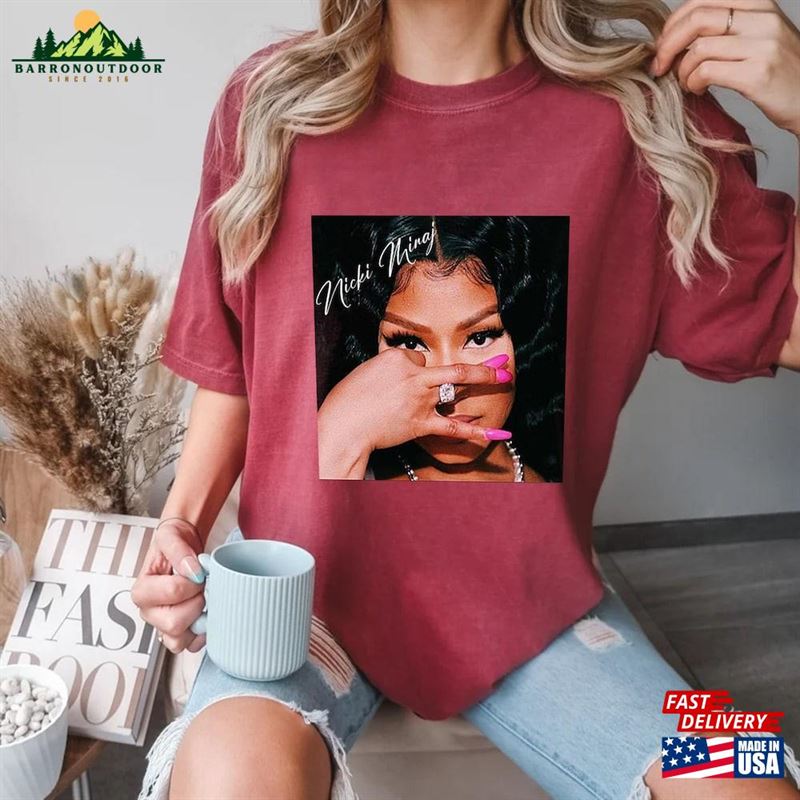 Nicki Minaj Album Queen Of Rapper Anaconda Groove Unisex Classic Nicki Minaj Album Queen Of Rapper Anaconda Groove Unisex Classic