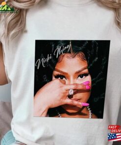 Nicki Minaj Album Queen Of Rapper Anaconda Groove Unisex Classic