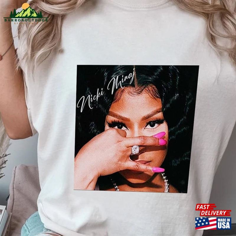 Nicki Minaj Album Queen Of Rapper Anaconda Groove Unisex Classic Nicki Minaj Album Queen Of Rapper Anaconda Groove Unisex Classic