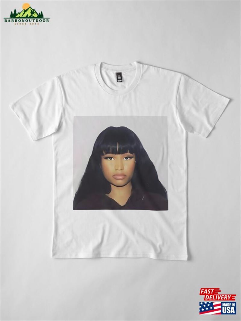 Nicki Minaj Graphics Premium T-Shirt Classic Sweatshirt Nicki Minaj Graphics Premium T-Shirt Classic Sweatshirt